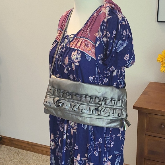 ⬇️ CCO Steve Madden NWT clutch/cross body bag - Picture 8 of 13